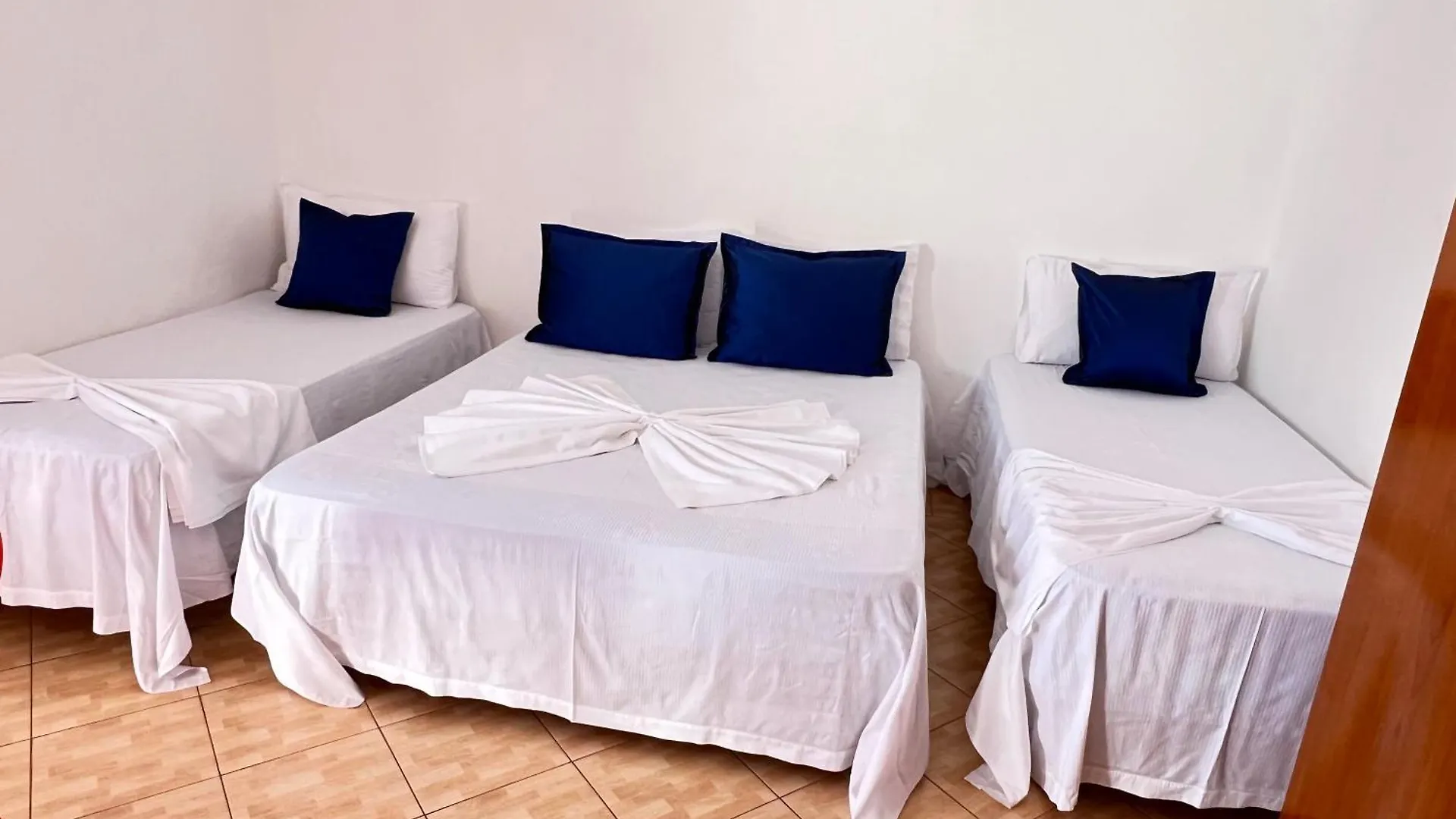 Hotel Mani 2 Velipojë 3*,